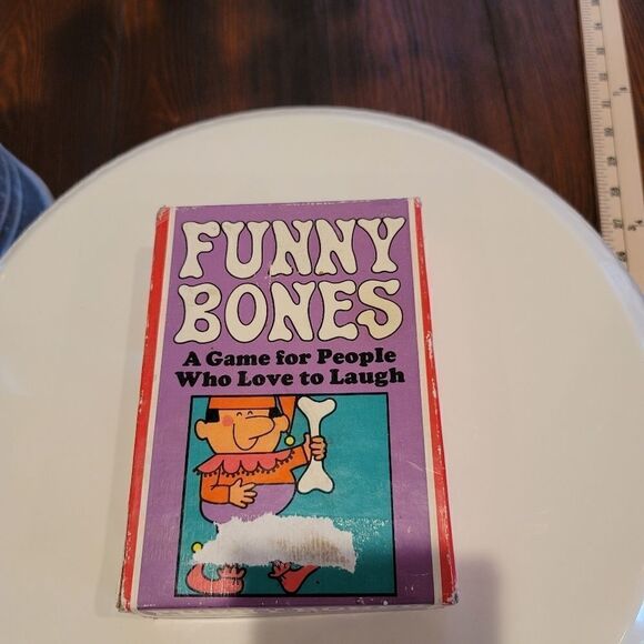 Vintage Funny Bones Card Game - Picture 1 of 2